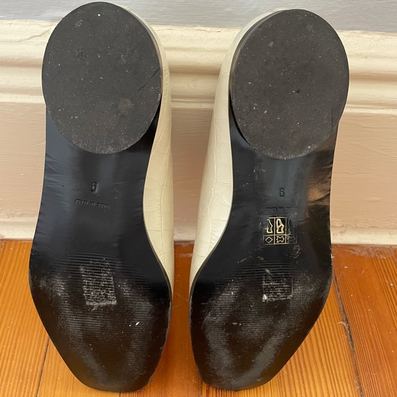 Everlane Bone Croc Embossed Leather 90s Loafer. Fit more like an 8.5 - Picture 15 of 16